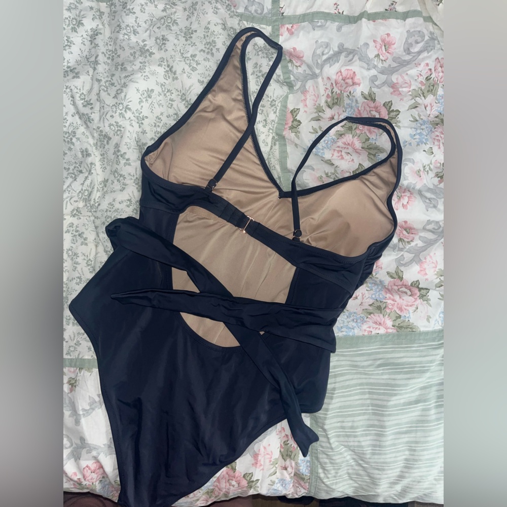 Sexy swimsuit bundle